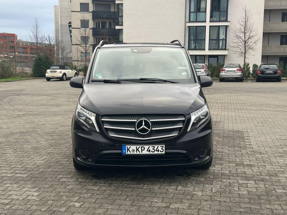 Flexible Mietwagen für jeden Bedarf. Taxi Köln Aziz Altay